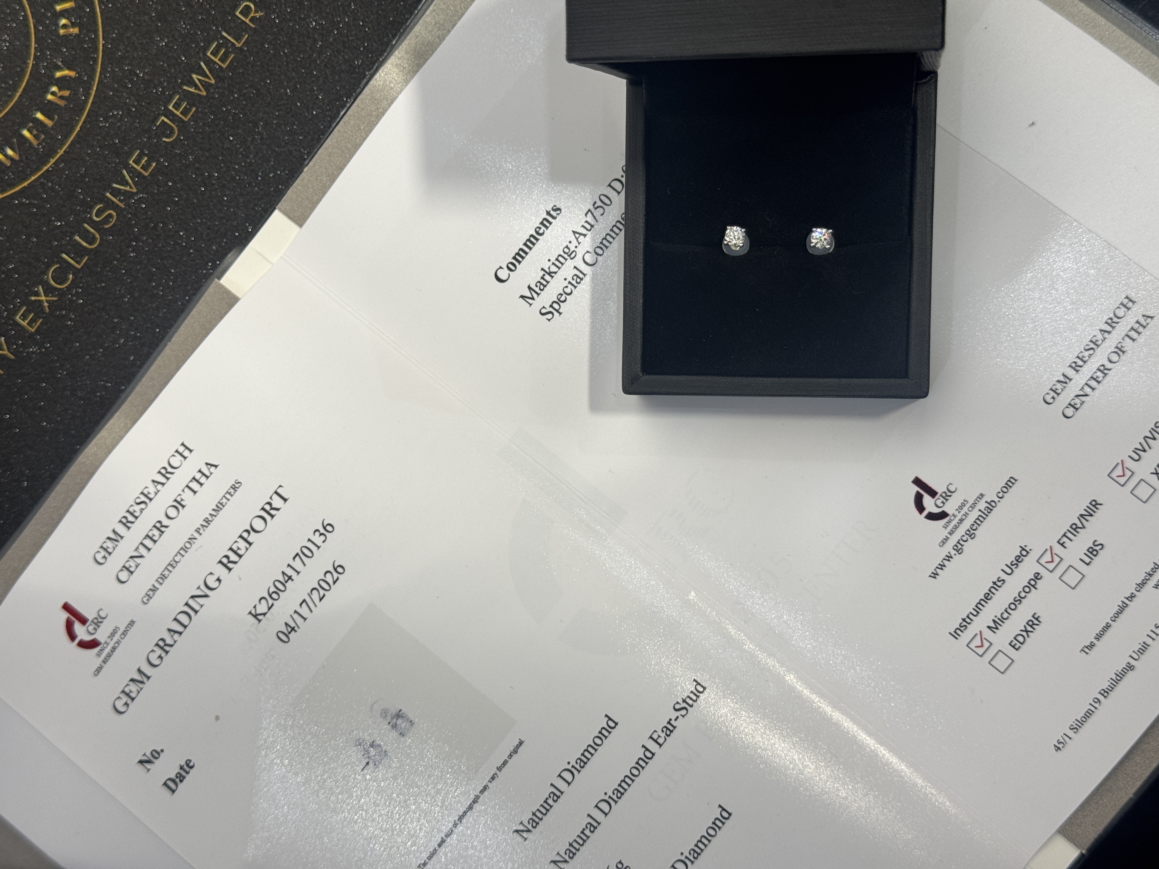 0.50ctw Natural Diamond Earrings