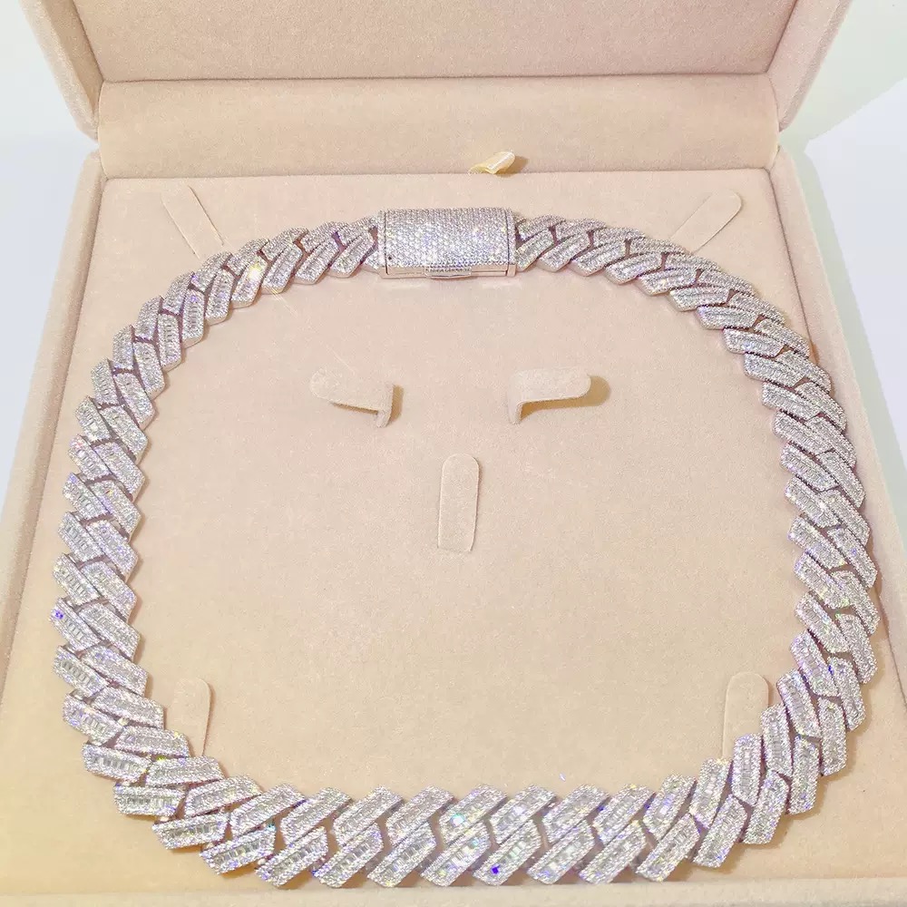 18-Pointer Cuban-Link Chain